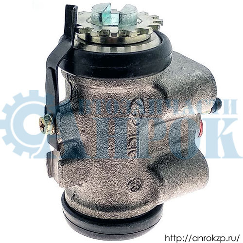 Цилиндр тормозной передний заднего правого колеса (с прокачкой) 58450-62010 / 5845062010 / 58450-62000 / 5845062000 МК для автомобиля HYUNDAI HD120.
